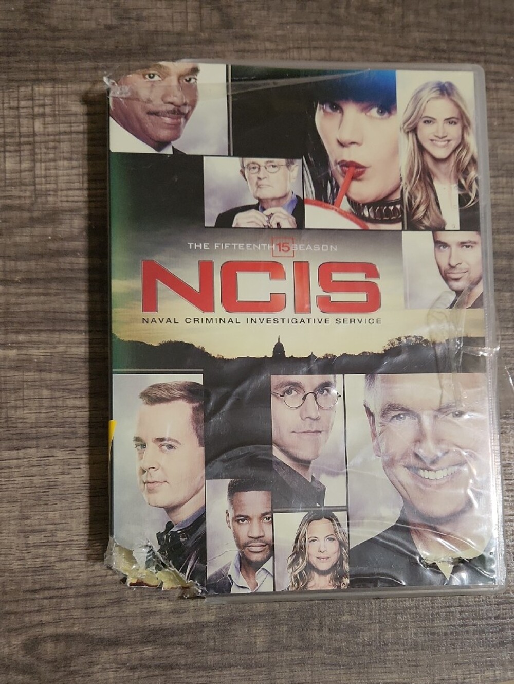 NCIS DVD Box Set Collection Seasons 1-19 - Black & Multicolor Covers - Picture 2 of 4